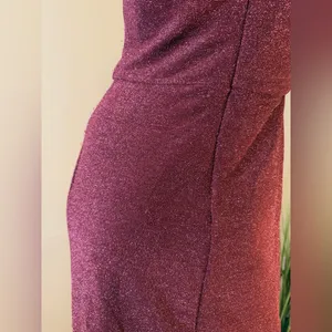 Mi Ami Francesca's Megan Glitter Tulip Mini Dress Burgundy Wine Merlot Medium thumbnail 6
