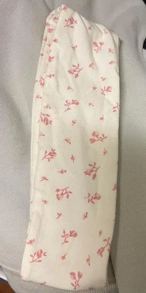 Brandy Melville Headband Floral Pink thumbnail 2