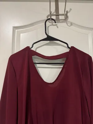 Rue21 Burgundy Embroidered V-Neck Tie-Front Blouse / AA20 thumbnail 6