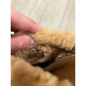 Antonio Melani Tan Suede Faux Fur Trim Tassel Mules Kitten Heel Shoe Womens 7.5M thumbnail 8