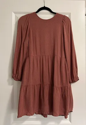 Abercrombie & Fitch Mauve Ditsy Polka Dot Tiered Mini Dress Size Small thumbnail 1