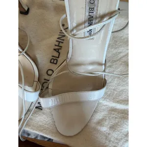 Manolo Blahnik White Leather Lace-Up Sandals Heels Size 37.5 thumbnail 4