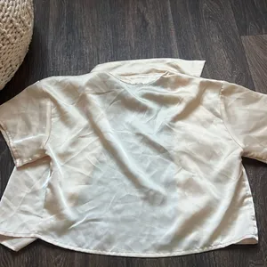 Superdown Short Sleeve Button Down thumbnail 4