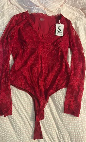 Amazon Red Lace Long Sleeve Bodysuit thumbnail 1