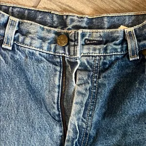 Levi's Blue Jean Shorts High-Waisted Relaxed Fit thumbnail 3