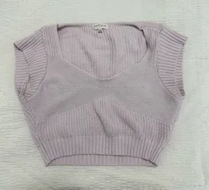 Vestique Cropped Sweater thumbnail 1