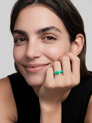 Women’s Stainless Steel Silver Dark Green Cat Eye Design Band Size 6 thumbnail 1