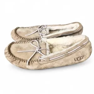 UGG Dakota Amberlight Suede Moccasins Slippers 5612 Women’s Size 10 thumbnail 8