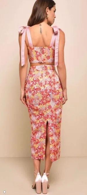 Lulu’s Two Piece Skirt Set size Medium thumbnail 2