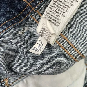 AEO American Eagle Denim Jacket Size Medium Blue Jean Coat Trucker Boho Cropped thumbnail 8