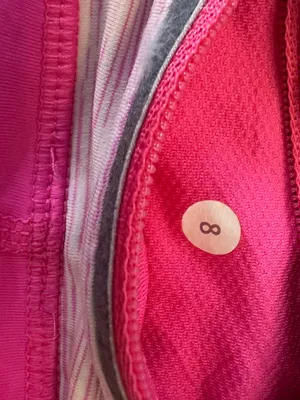 Lululemon Women 8 Run Pace Cropped Leggings Pinkelicious Wee Are From Space Pink thumbnail 3