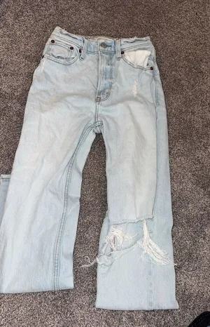 Abercrombie Jeans 90s Straight Ultra High-Rise thumbnail 1