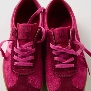 Vans Women's Color Pop Suede Raspberry Sneakers Size 8.5 New Sold Out Color! thumbnail 2