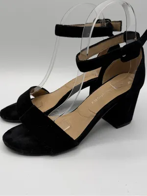 CL by Laundry Black Velvet Ankle Strap Block Heel Sandals Women’s 6M thumbnail 3
