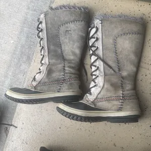 Sorel Cate the Great Tall Winter Boots, Leather Waterproof, Size 6 And thumbnail 2