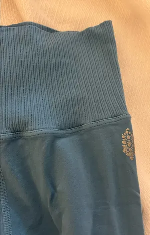 Free People Good Karma Leggings XS/S thumbnail 2