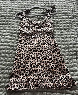 Audrey 3+1 leopard print mini dress in size S #animalprint #mini thumbnail 1