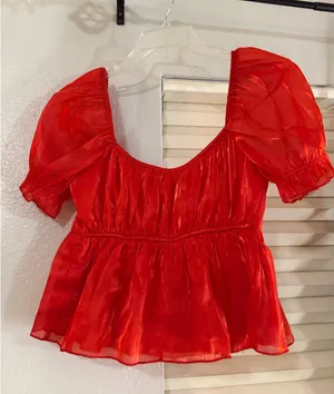 Red top thumbnail 2