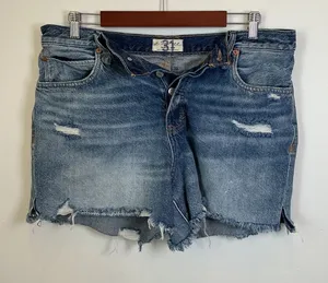 We The Free Distressed Denim Shorts Blue Frayed Raw Hem 31 Boho Festival Summer thumbnail 1
