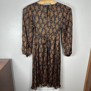 Lulus Floral Long Sleeve Satin V-neck Midi Dress Womens Size XL Navy Blue Orange thumbnail 4