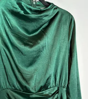 NWT Olia Green Satin Long Sleeve Mini Dress thumbnail 3