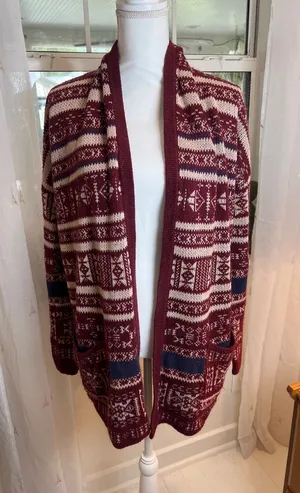 Billabong Cozy Burgundy Patterned Open-Front Cardigan size Large. thumbnail 1