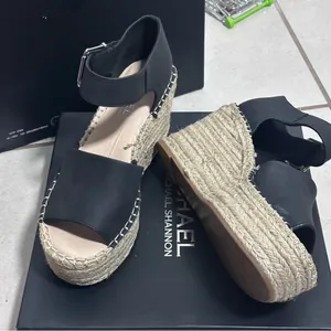 Michael by Michael Shannon Giulia Women Black Wedge Espadrille Sandals size 7.5‎ thumbnail 1