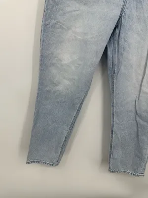 American Eagle Outfitters Strigid Mom Jeans Size 14 Short Light Wash thumbnail 4