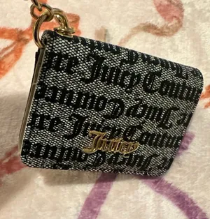 Juicy Couture Women’s thumbnail 1