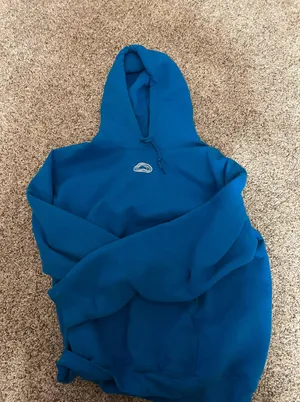 Hoodie Sweater thumbnail 1