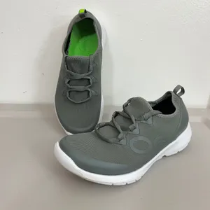 OOFOS OOmg Low Shoe Women Size 8 Gray Recovery Walking Comfort Sneakers thumbnail 2