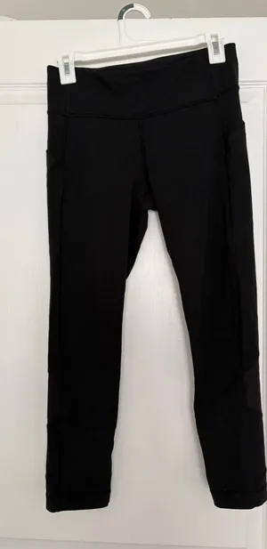Black Lululemon Cropped Leggings thumbnail 1