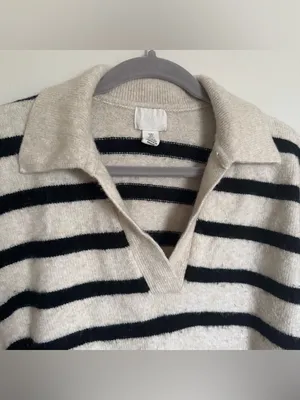 Women's H&M Pullover Sweater Beige Ivory / Black Stripe Vneck Collar Size S thumbnail 2