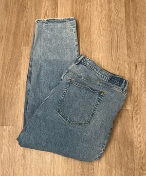 abercrombie & fitch jeans  thumbnail 1