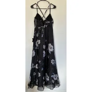 NWT Lulus Black Floral Chiffon Maxi Dress Small Surplice‎ Side Slit Whimsgoth thumbnail 2