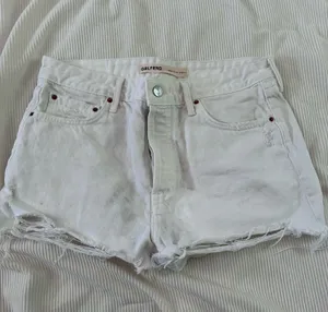 Forever 21 Shorts thumbnail 1