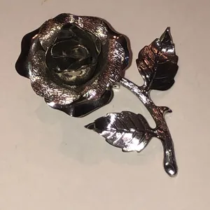 Silver Tone Vintage Rose Brooch thumbnail 2