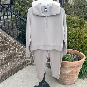 Avia So soft comfy Sweatsuit Sweatshirt Matching Pants Set Women’s Medium Taupe thumbnail 2