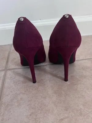 G by GUESS Burgundy Suede Pointed Toe Pumps Y2K Stiletto Heels 7.5 thumbnail 3