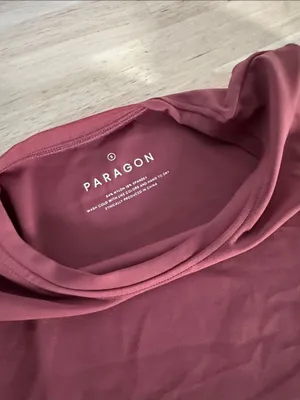 PARAGON Maroon Short-Sleeve Crewneck Crop Top EUC thumbnail 3