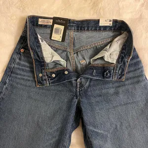 Levi's 501 90s Jeans thumbnail 2