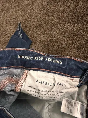American Eagle Outfitters Dark Blue Jeans Size 4 0524 thumbnail 3