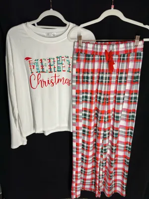 Two-Piece Lounge Set Boutique thumbnail 3