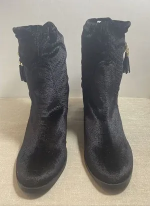Lindsey Phillips Tara boots‎ 9 1/2 Black Suede Faux Snake Print NEW thumbnail 1