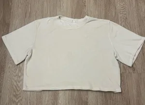 aritzia shirt  thumbnail 1