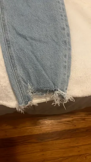American Eagle Outfitters Reg Jeans thumbnail 3
