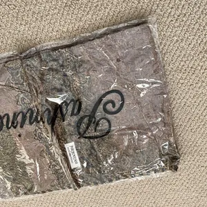 NEW Pashmina Scarf Wrap Tassles Tan Black 55% Pashmina 45% Silk SEALED thumbnail 3