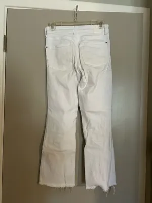 Zara High Rise Kick Crop White Jeans thumbnail 3