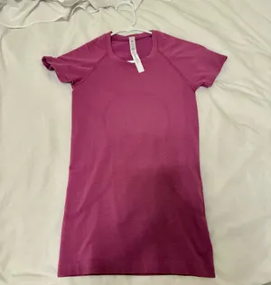 Lululemon Swiftly Tech 2.0 thumbnail 1