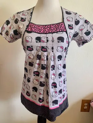 Sanrio hello kitty uniform Scrub 2011 XSMALL thumbnail 1